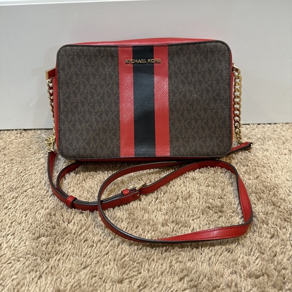 Michael Kors‎ Camera Bag Womens Red Brown Crossbody Purse Gold Chain Trim Stripe - Picture 1 of 11